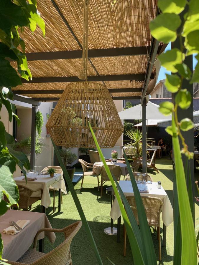 Logis Hotel La Feniere La Bouilladisse ภายนอก รูปภาพ