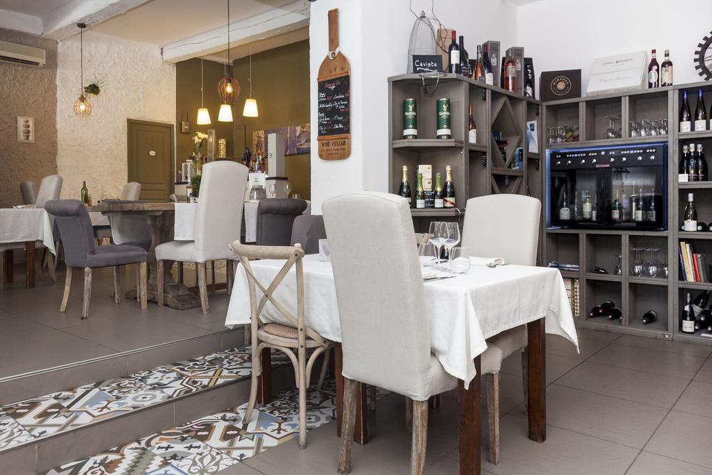 Logis Hotel La Feniere La Bouilladisse ภายนอก รูปภาพ