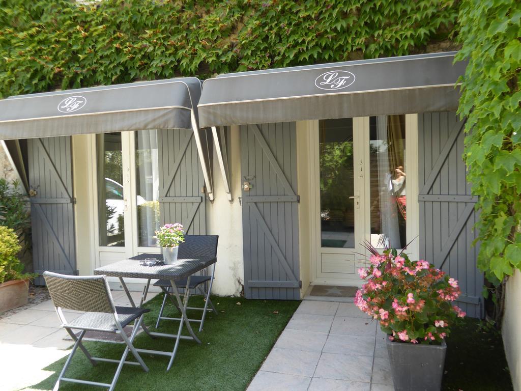 Logis Hotel La Feniere La Bouilladisse ภายนอก รูปภาพ